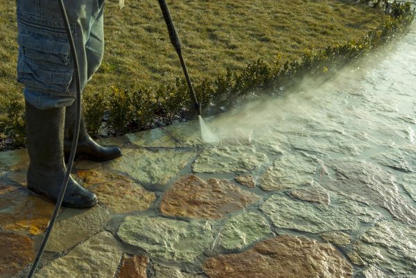 Stone Power Washing in Ankeny