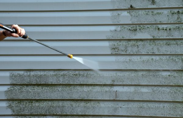 House Pressure Cleaning in Ankeny