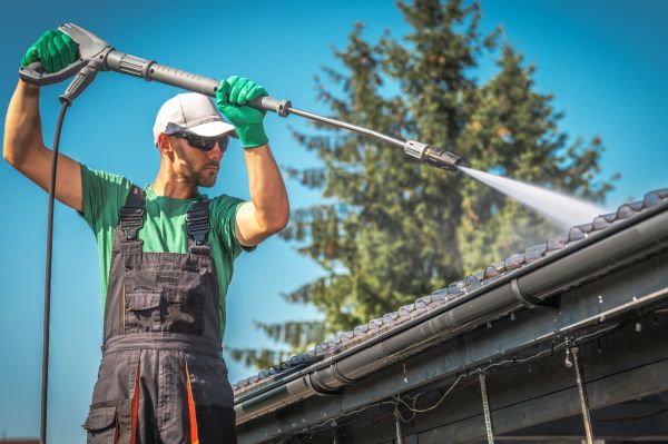 Gutter Washing in Ankeny