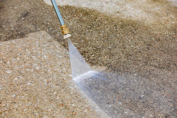 Driveway Pressure Cleaning in Ankeny