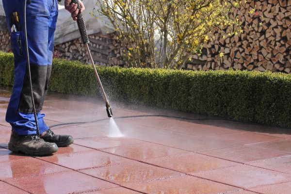 Driveway Pavers Cleaning in Ankeny