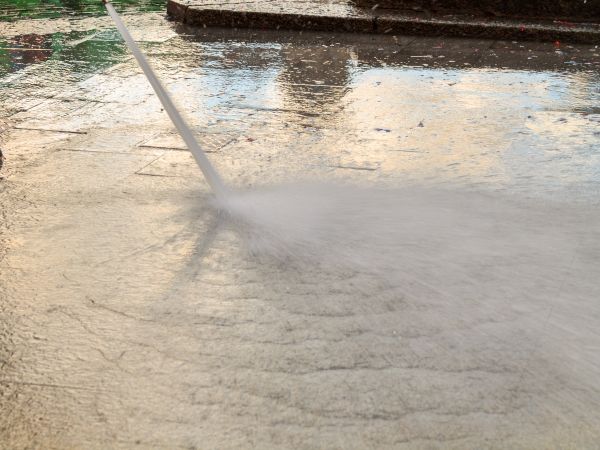 Pavement Cleaning Service in Ankeny