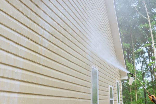 Home Exterior Washing in Ankeny