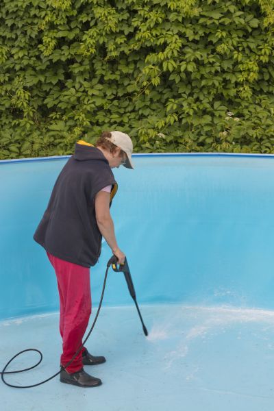 Pool Pressure Washing in Ankeny