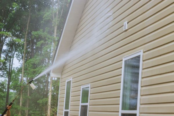 Home Siding Cleaning in Ankeny