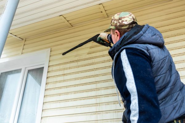 Vinyl Siding Pressure Cleaning in Ankeny