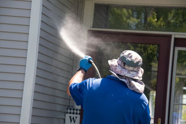 Siding Pressure Washing in Ankeny