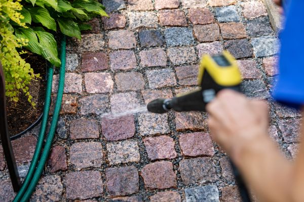 Paver Sidewalk Cleaning in Ankeny